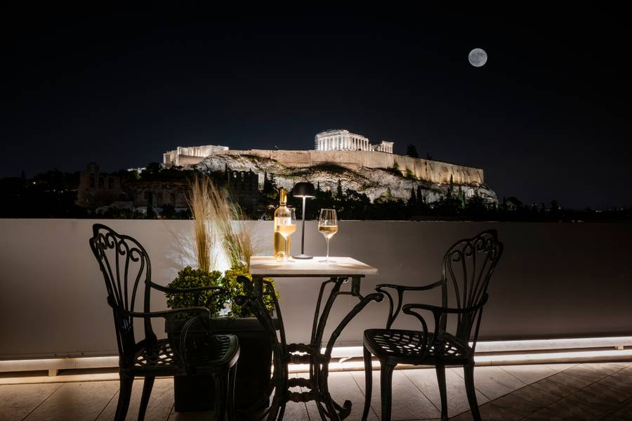 Experiencing the Magic: Best Views of the Acropolis from the Acropolis View Hotel