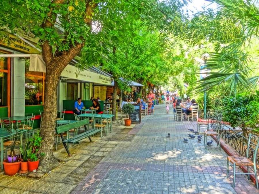 Searching for a ''Bar Near Me'' in Koukaki? Here’s Your Local’s Guide to the Best Bars in Athens’ Coolest Neighborhood
